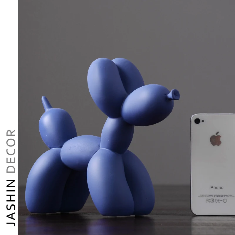 Nordic balloon dog decoration resin creative simple living room table top resin ornaments balloon dog