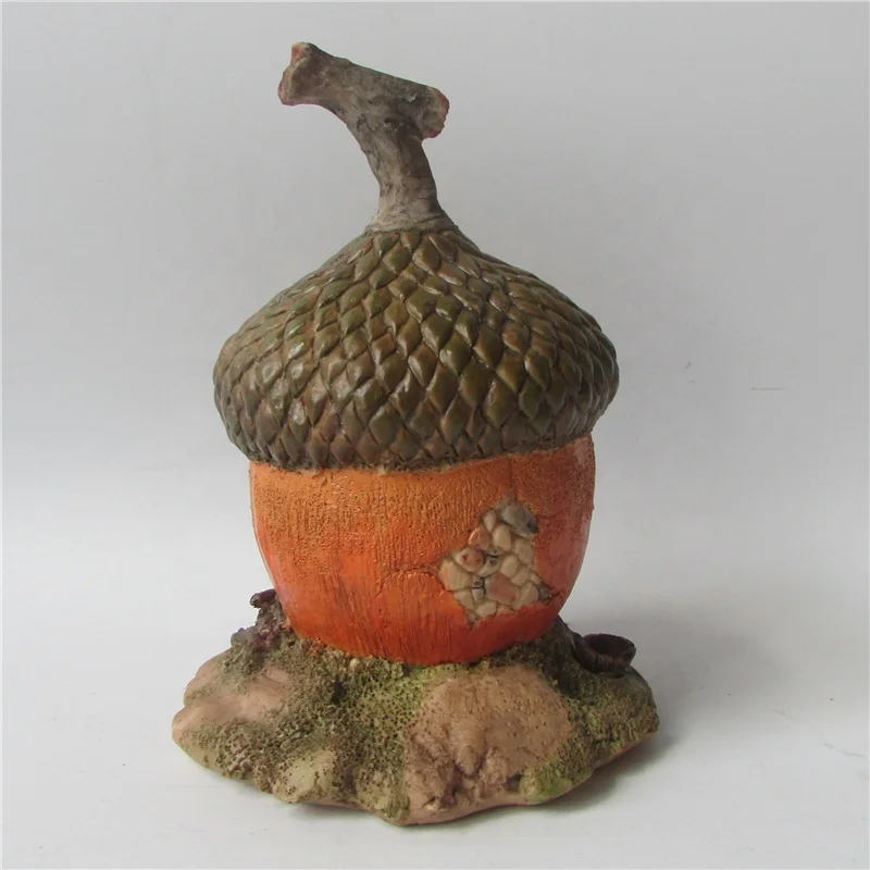 Z09798A Garden Decor Arts And Crafts Fairy House Statue Nice Resin Pineal Fruit Shape House Figurine