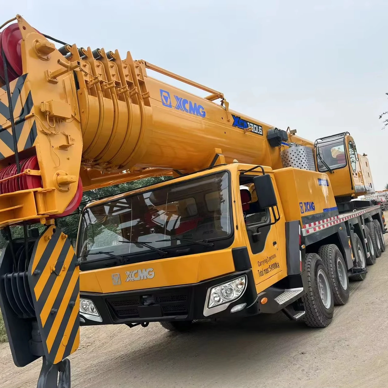 130 Ton XCA130 Hydraulic Truck Crane QY130K With High Performance for Sale