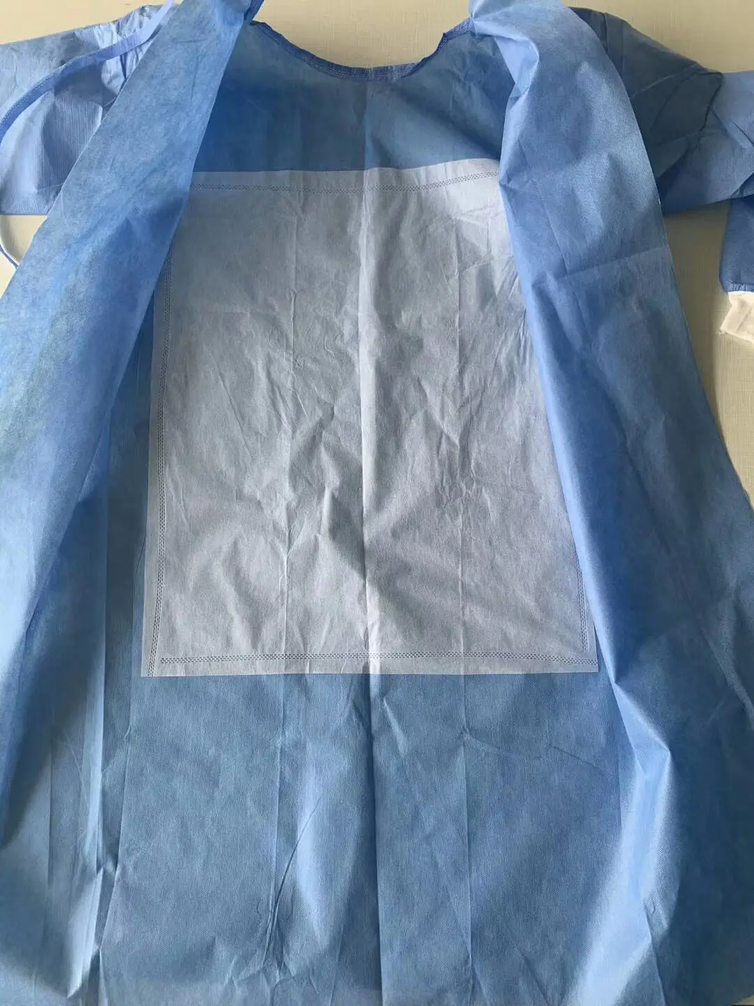 Level 3 Knitted Cuff Sms Waterproof Non-Woven Disposable Sterile Surgical Gown Isolation Gown