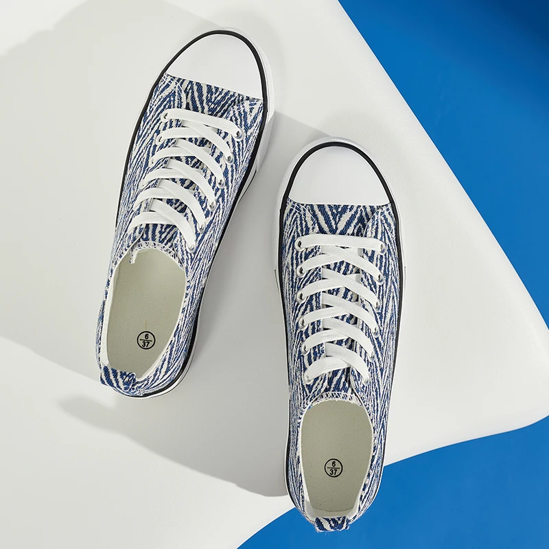 OEM ODM Wenzhou Factory Wholesale Full Custom Gold Line Striped Rubber Sole Canvas Shoes For Unisex Casual