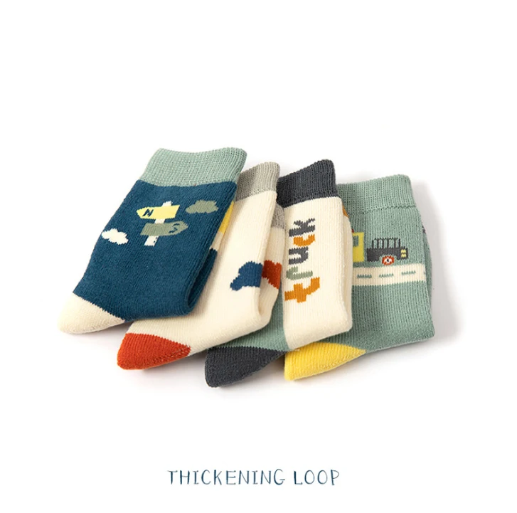 2021 Нескользящие 4 пары, небольшой минимальный заказ, милые детские носки с 3D рисунком из мультфильма