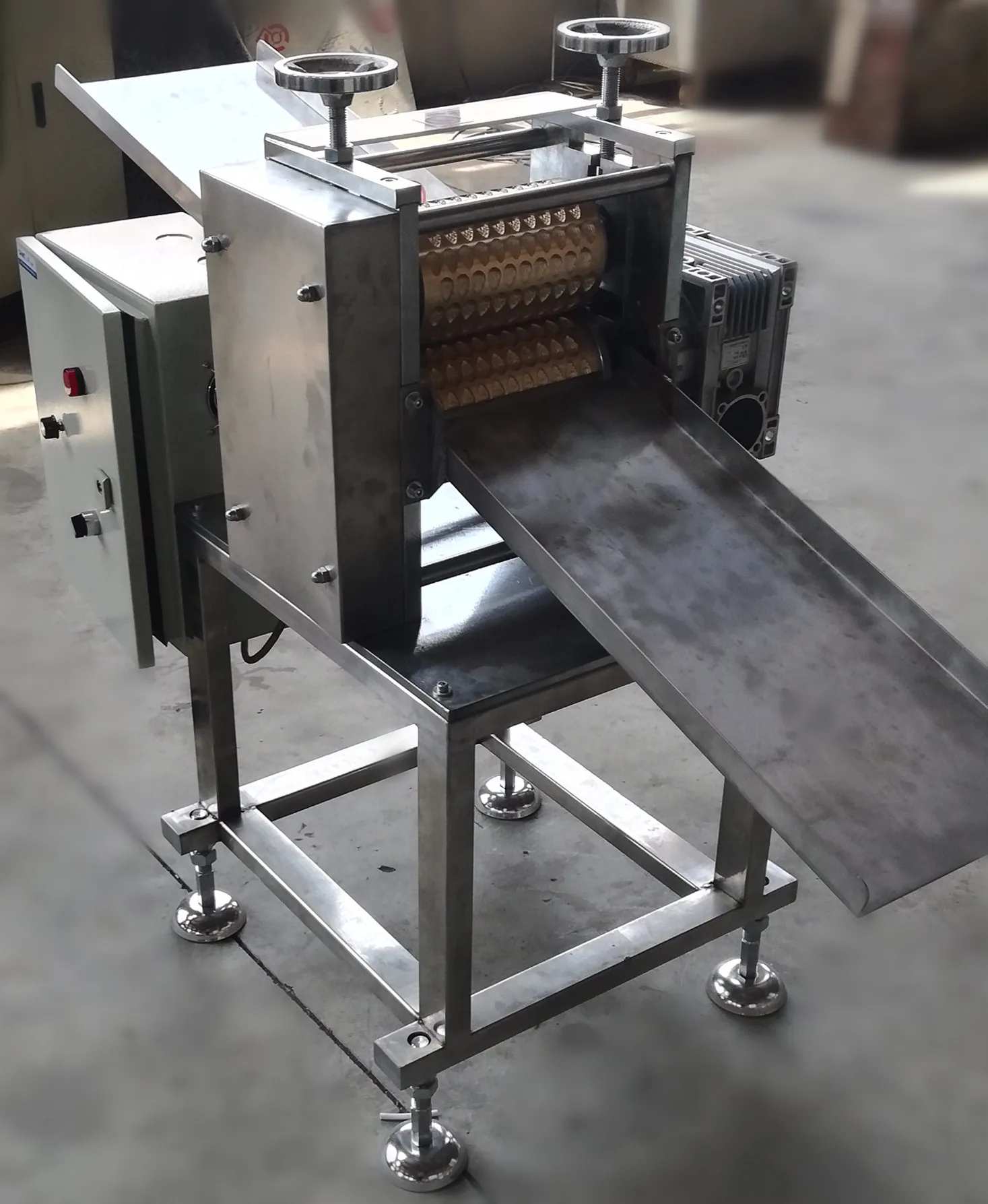Small candy machine  Hard Candy Forming Machine