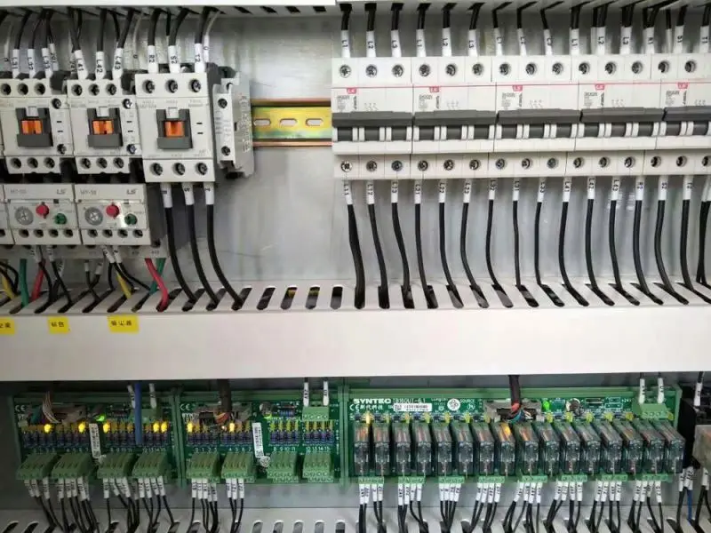 Multi spindles atc cnc nesting router wooden office furniture kitchen cabinet making cnc 1325 machine woodworking with 2 saws