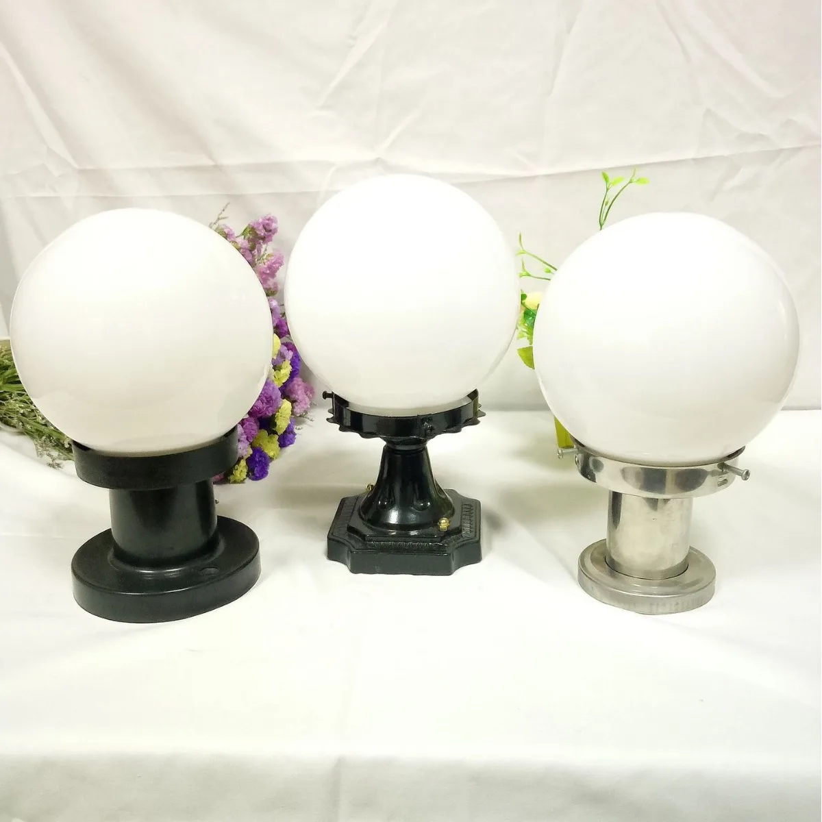 Round Ball Globe Stainless Steel Solar Post Light Outdoor Waterproof 16 LED Column Head Light For Garden Villa Pillar Light