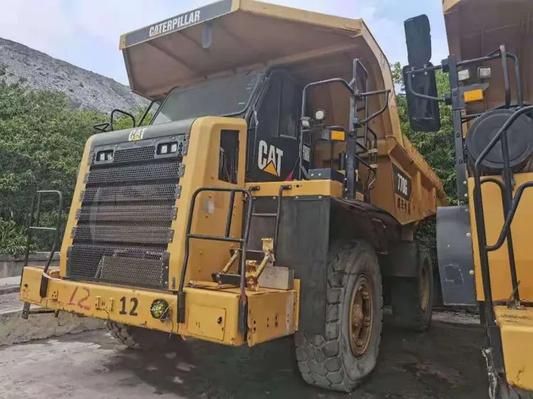 Second hand  Caterpillar off highway 36 TON dump trucks CAT 770G   for sale