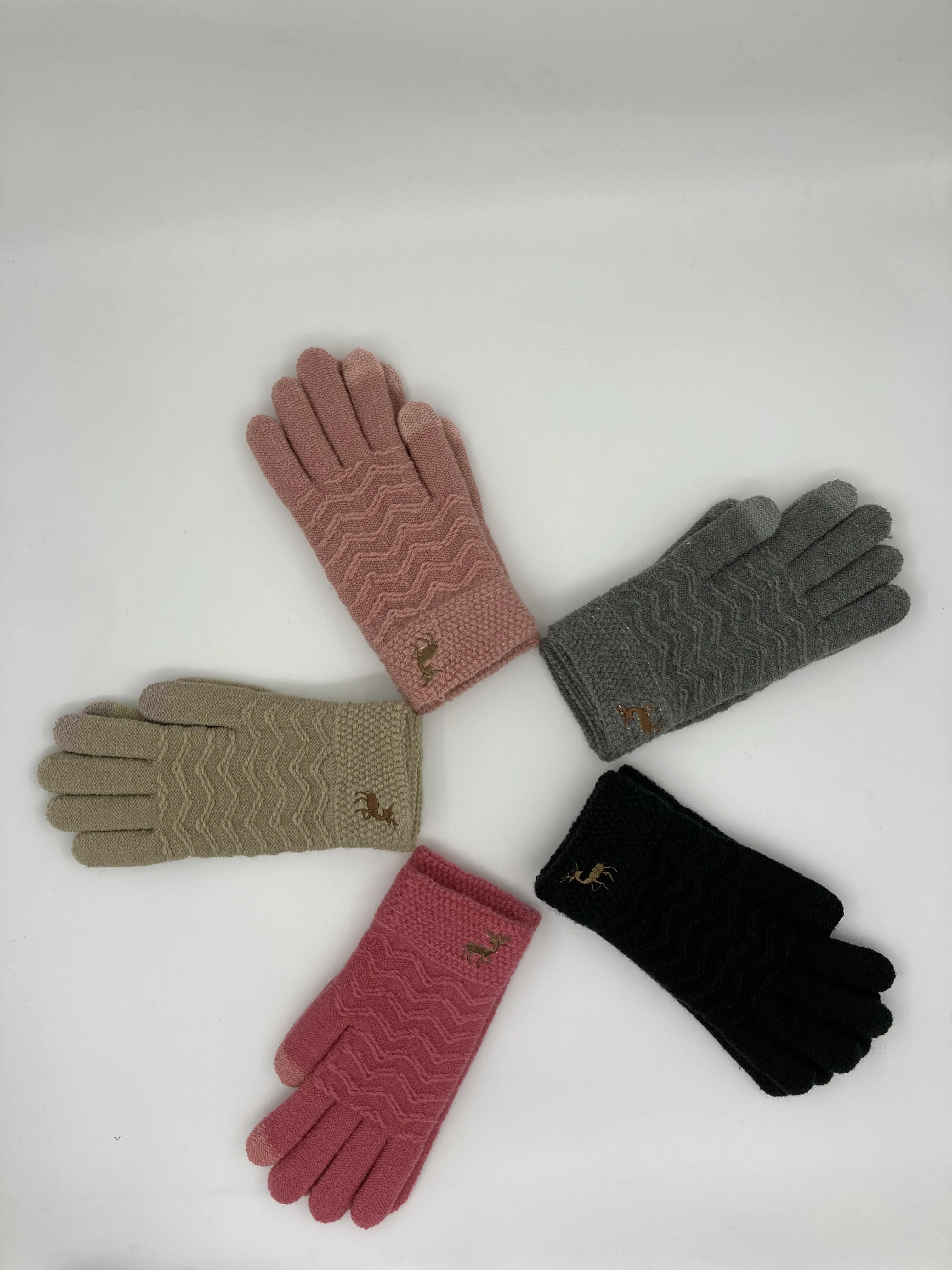 Custom fashion knitted cute  winter gloves knitted glove acrylic for women