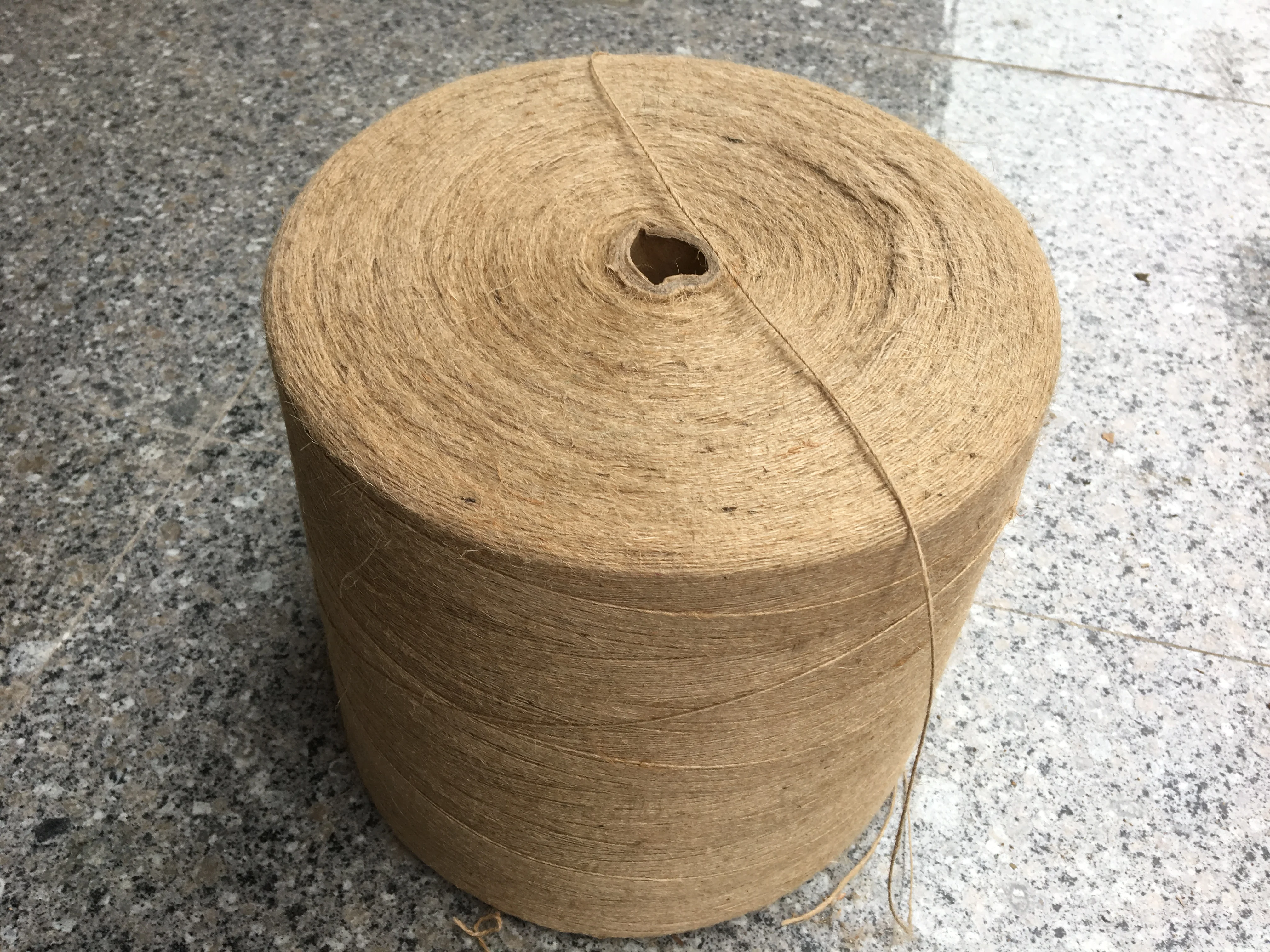 
1 2 3mm 1 3 PLY DIY craft packaging rope jute yarn twist hemp rope Jute twine 