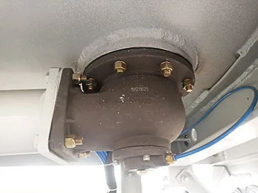 bottom vvalve
