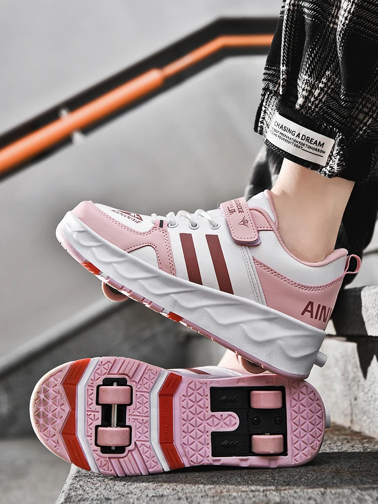Custom Girls Boys wheel shoes on wheels sneakers with wheels Factory Deformation Roller Skate Shoes for adults