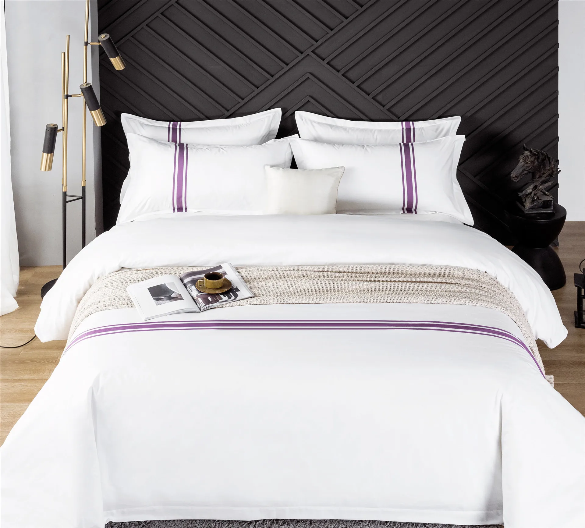 Hotel bedsheet set white 100 cotton 4 pcs wholesale high-end simple pure white hotel linen bedding set