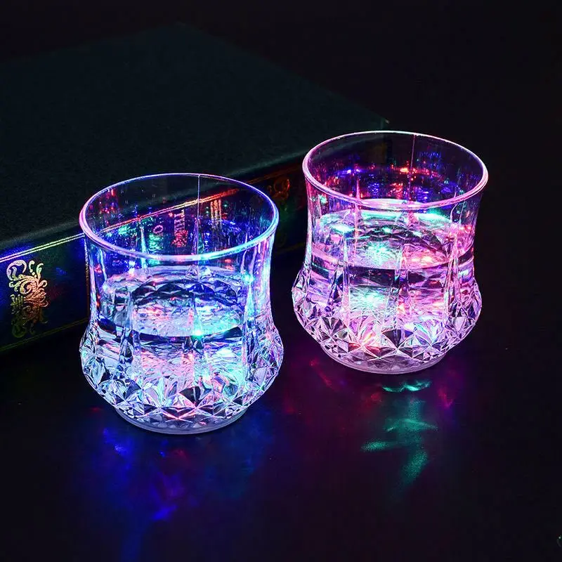 Новое поступление, светодиодная игрушка, косплей, светодиодный растягивающийся лазерный меч с большой скидкой