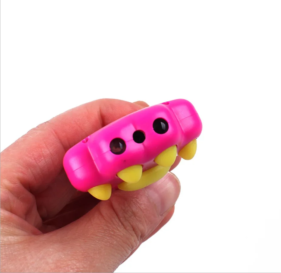 
3-in-1 USB charging cat claw shape laser stick Interactive cat toys 