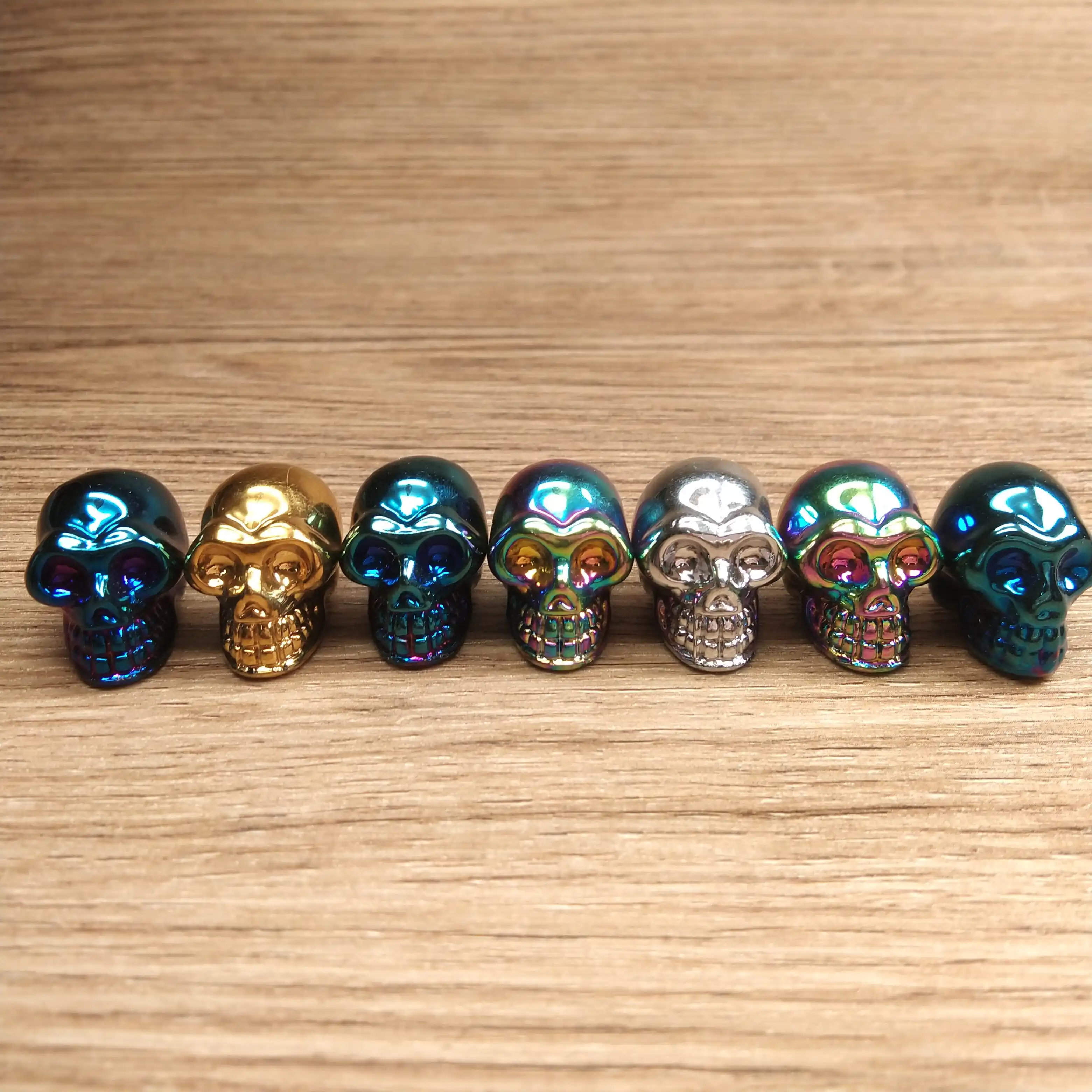 Wholesale hand carved Nice new products crystal carving skulls aura k9  colorful skulls for decoration