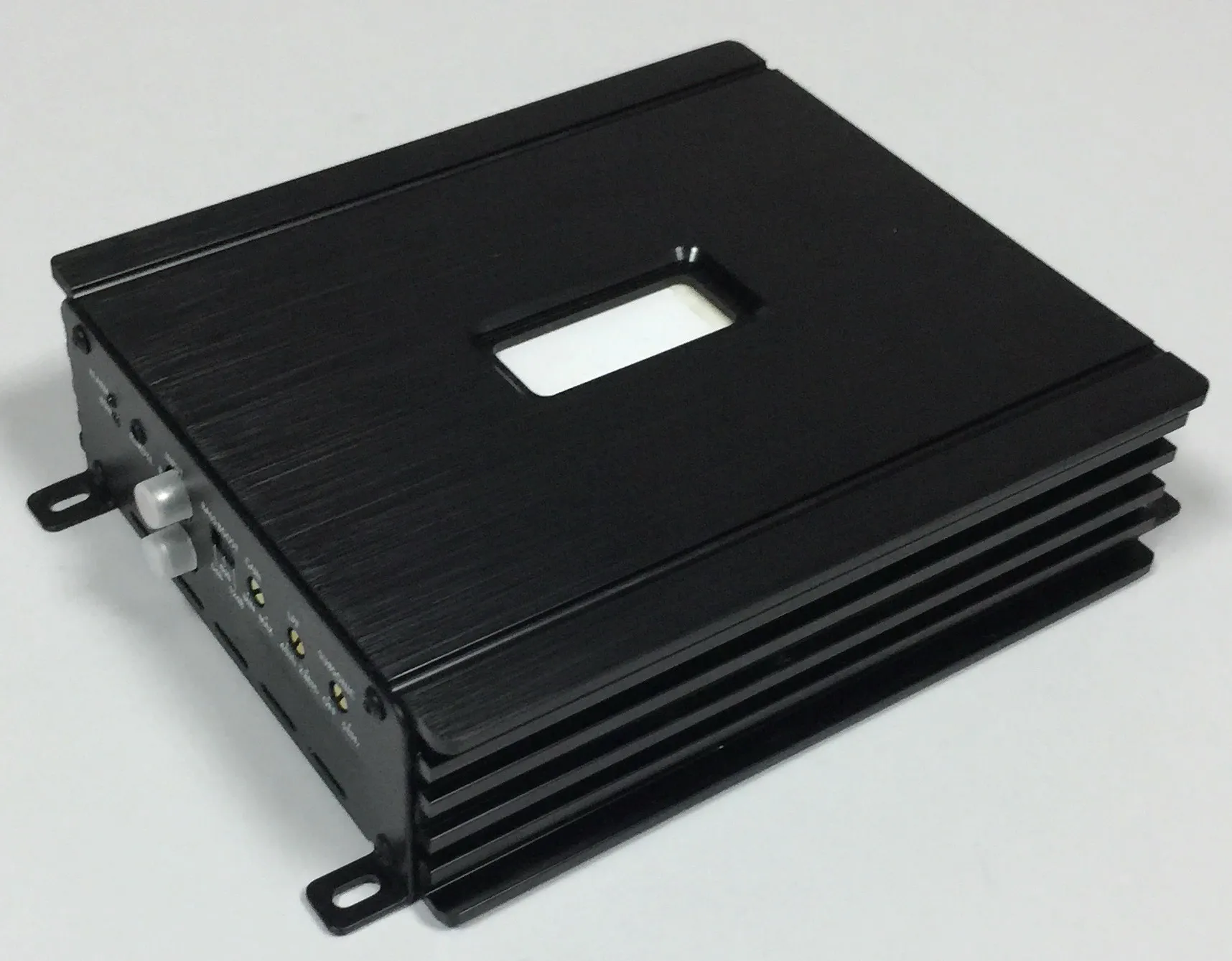 Amplifier car silver 1X600W mini