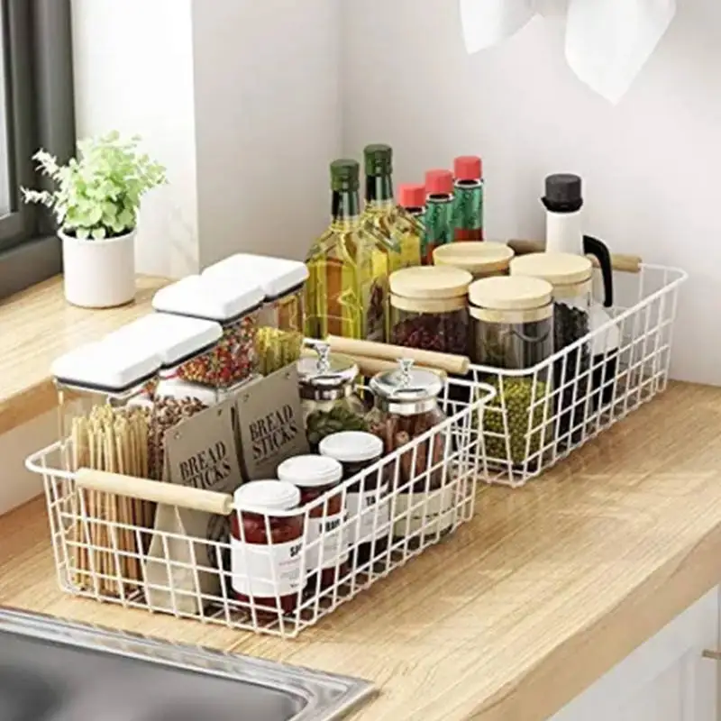 Оптовая продажа, органайзер для кухни, ванной комнаты, металлические сетчатые корзины из нержавеющей стали, корзина для хранения из проволочной сетки с деревянной ручкой