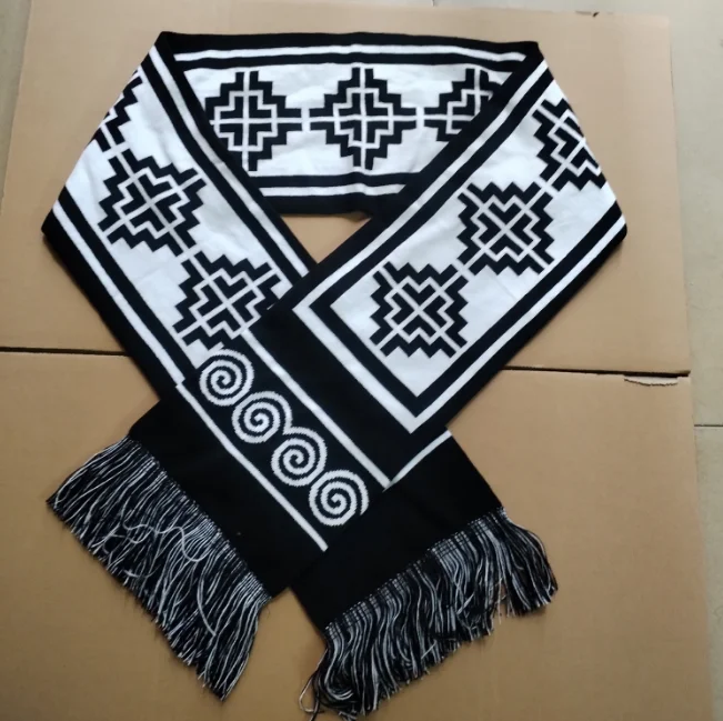 Wholesale Designer Scarves Acrylic Warm Knitted Custom Print Football Soccer Club Fan Scarf