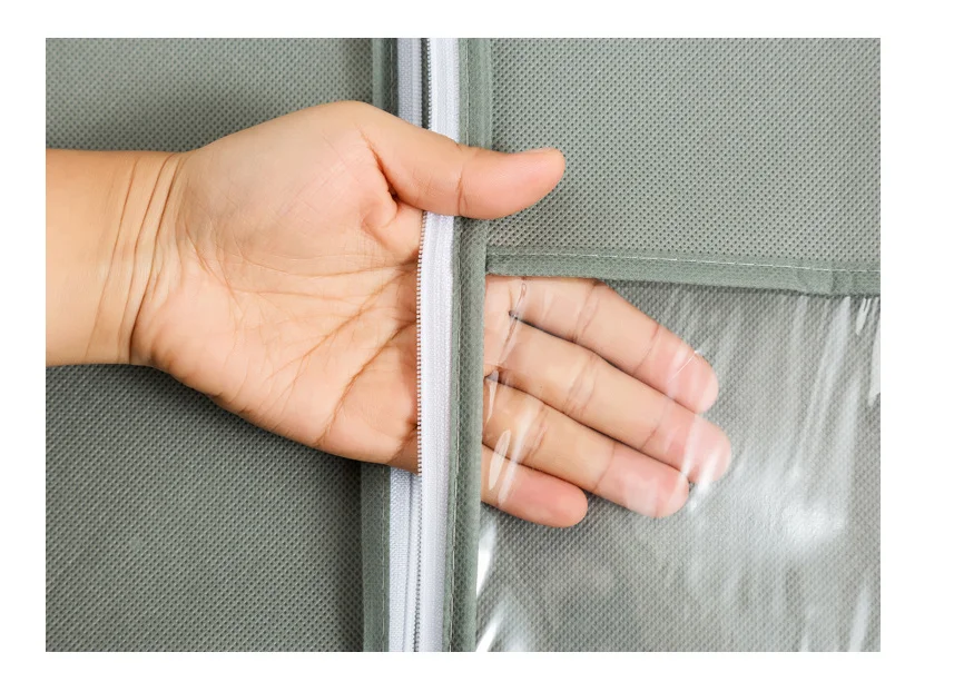 Wholesale of popular nonwoven transparent window dustproof clothing covers,coat and suit covers,fur coat storage hanging pockets