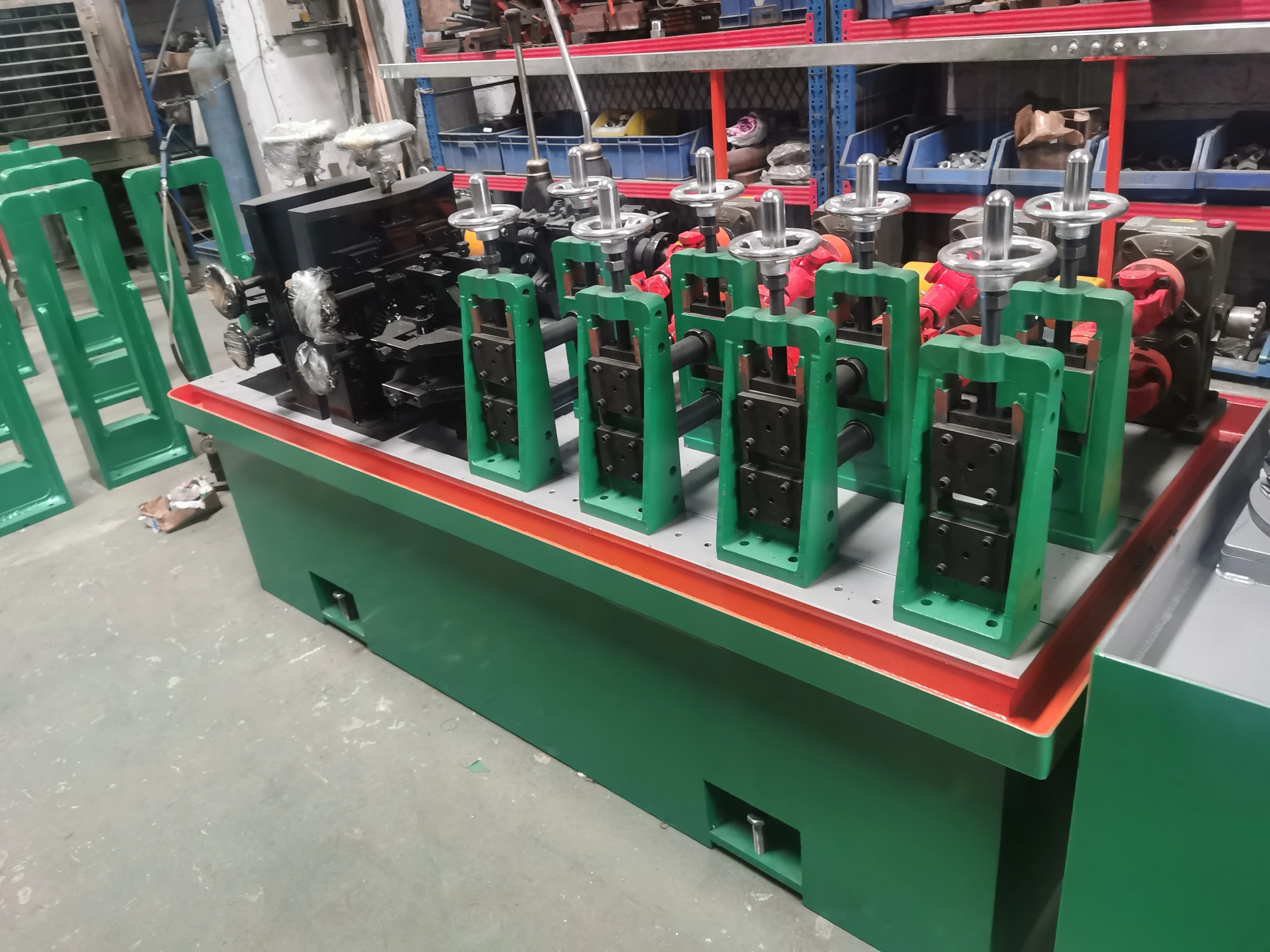 Metal Steel Pipe Making Machine welding Tube making machinery stainless steel pipe mill