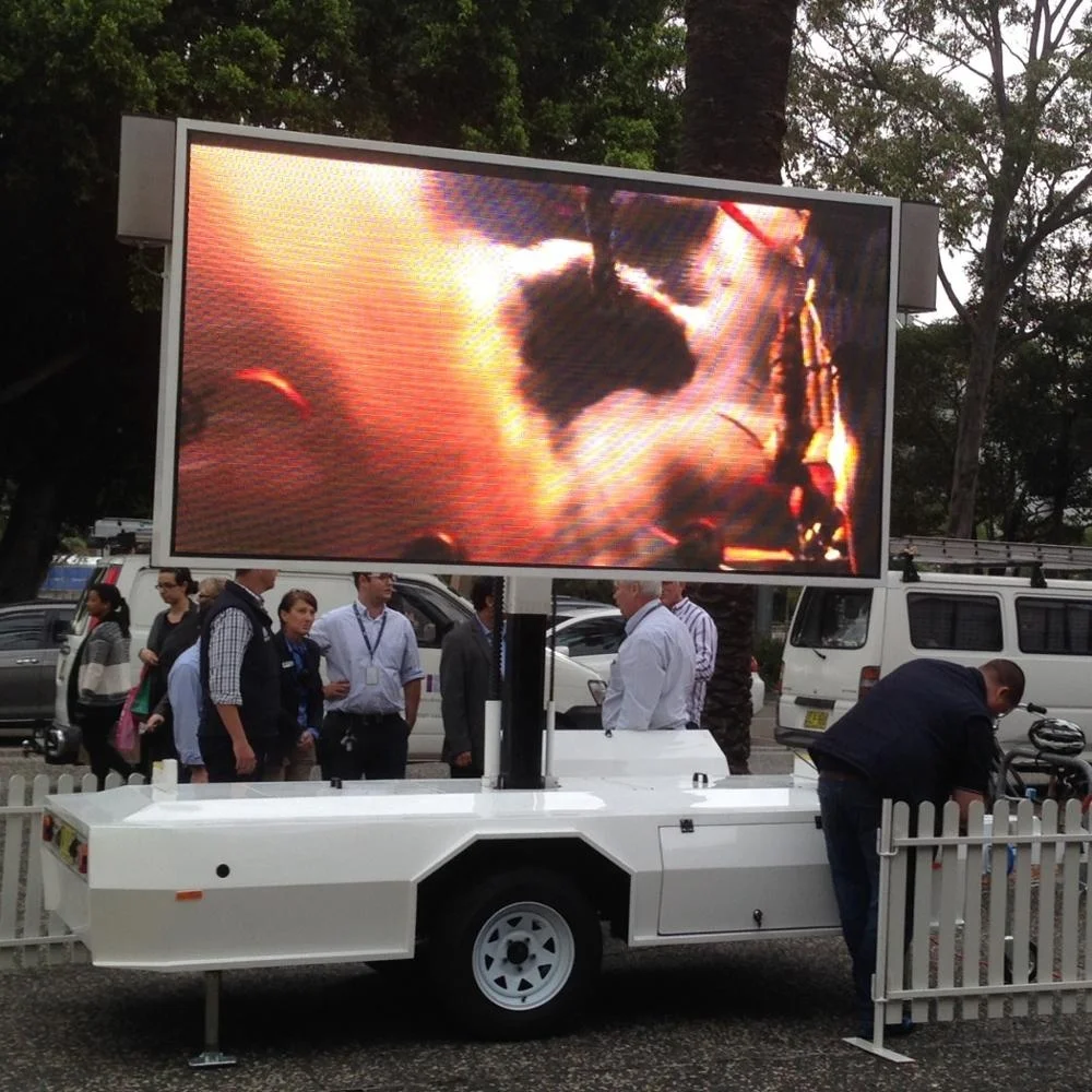 YEESO Mobile LED Billboard Advertising Trailer