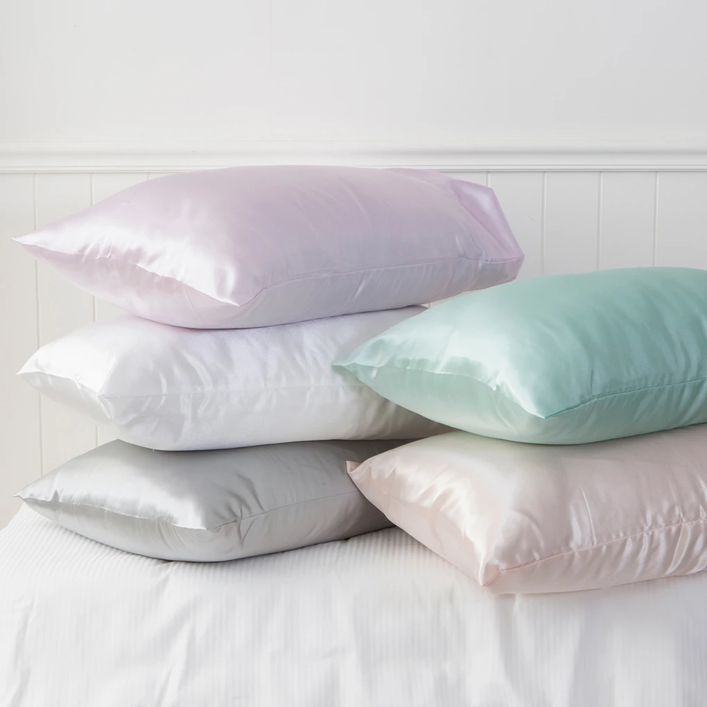 Super Soft and Breathable Satin Silk Pillowcase With  Zipper Luxury Silky Pillow Case