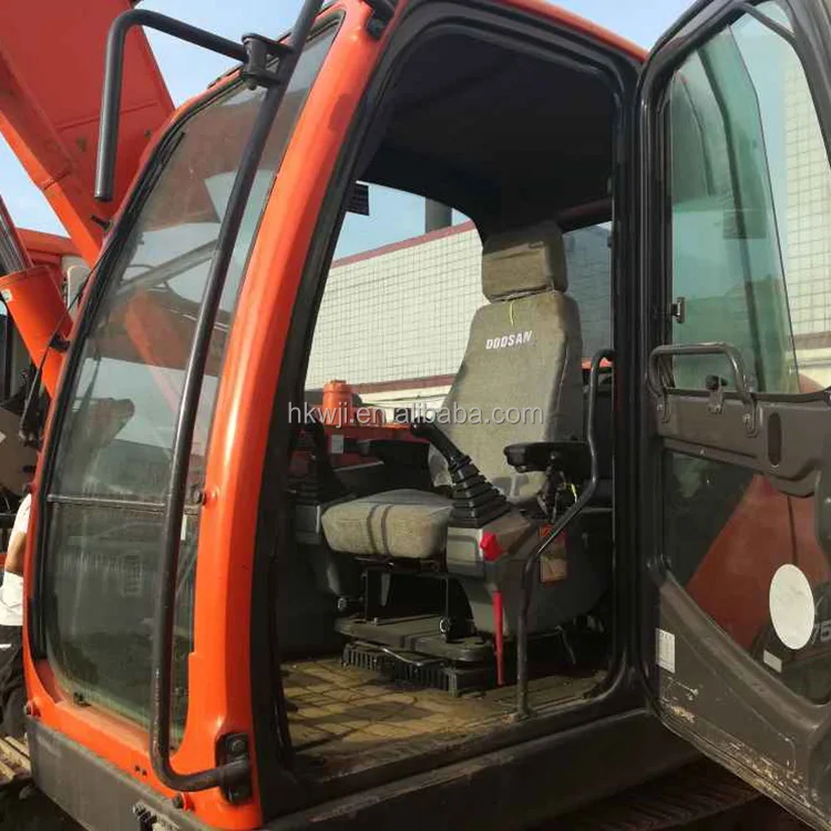 Б/у гусеничный экскаватор Doosan DX75/б/у DX75 в хорошем состоянии