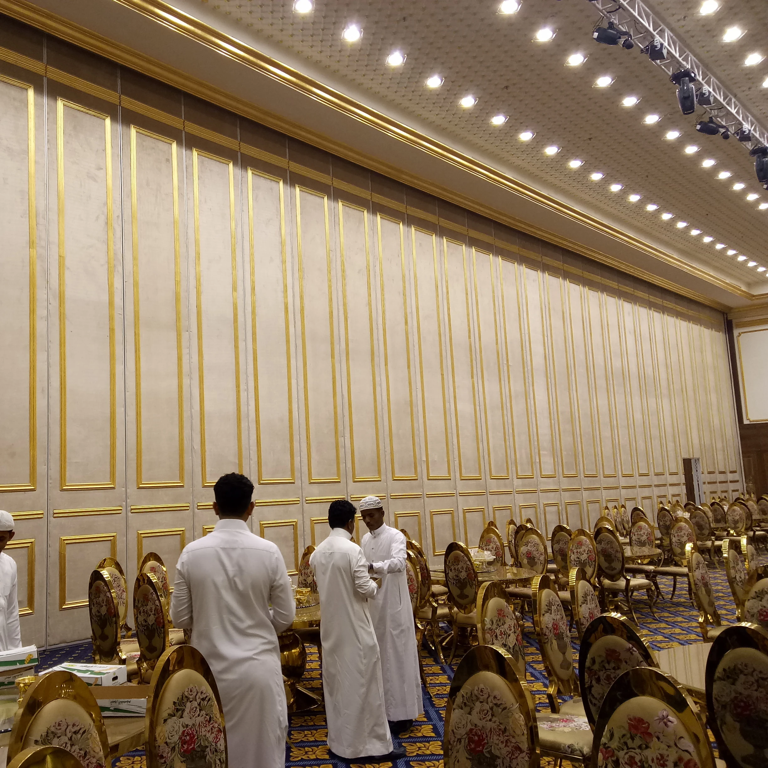 custom size Conference hall operable office cubicle privacy shield sound insulation partition wall collapsible area screen