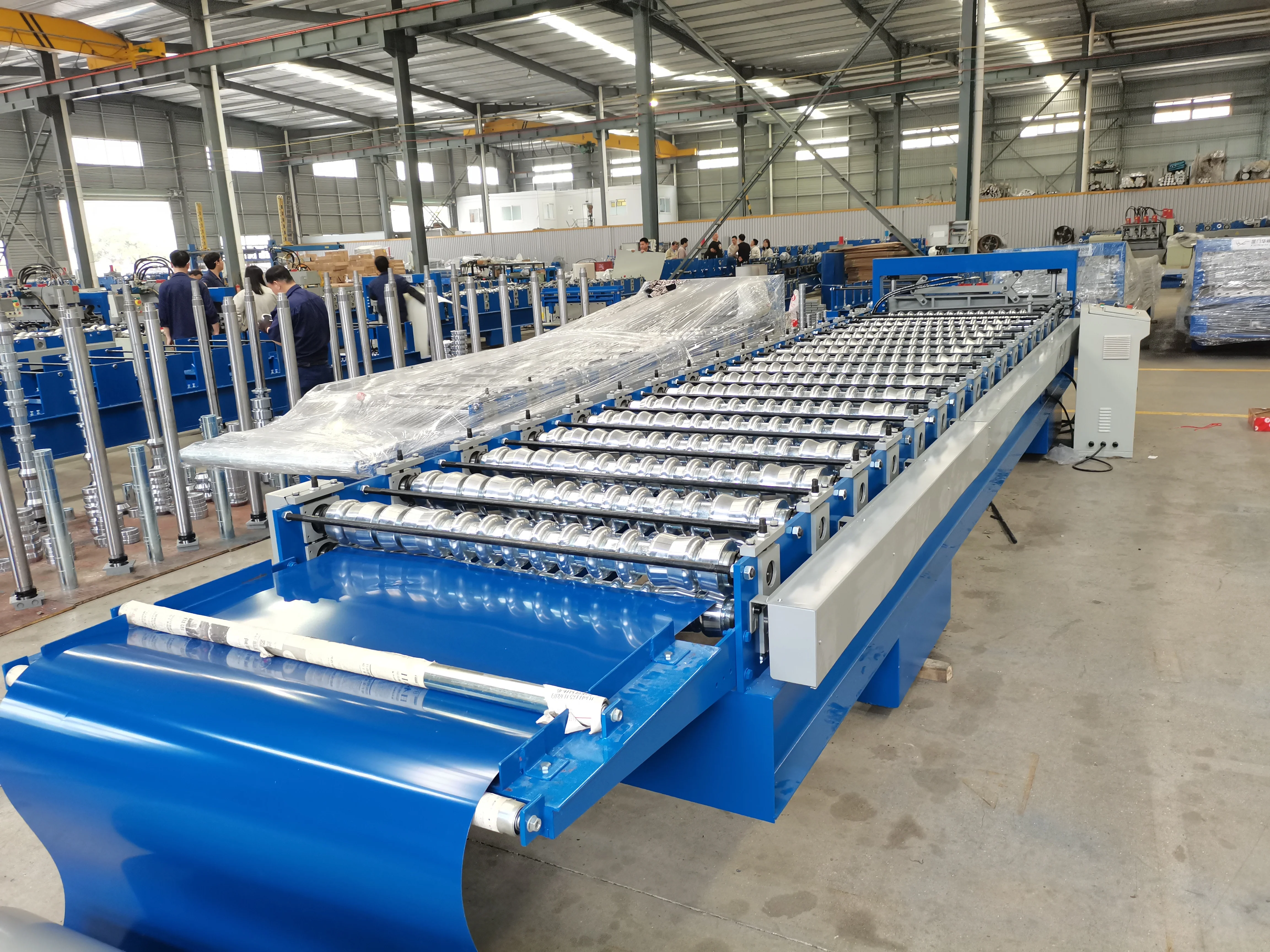 corrugated  forming machine iron sheet rolling machine automatic roll forming machine price