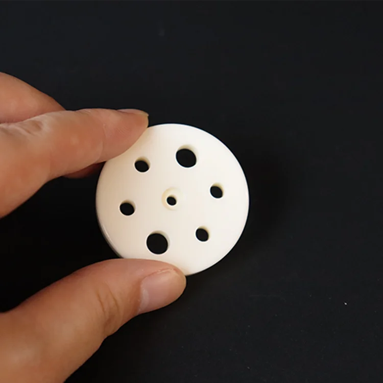 High Alumina Wear Resistant Alumina Ceramic Plate 99% Al2O3 Customized