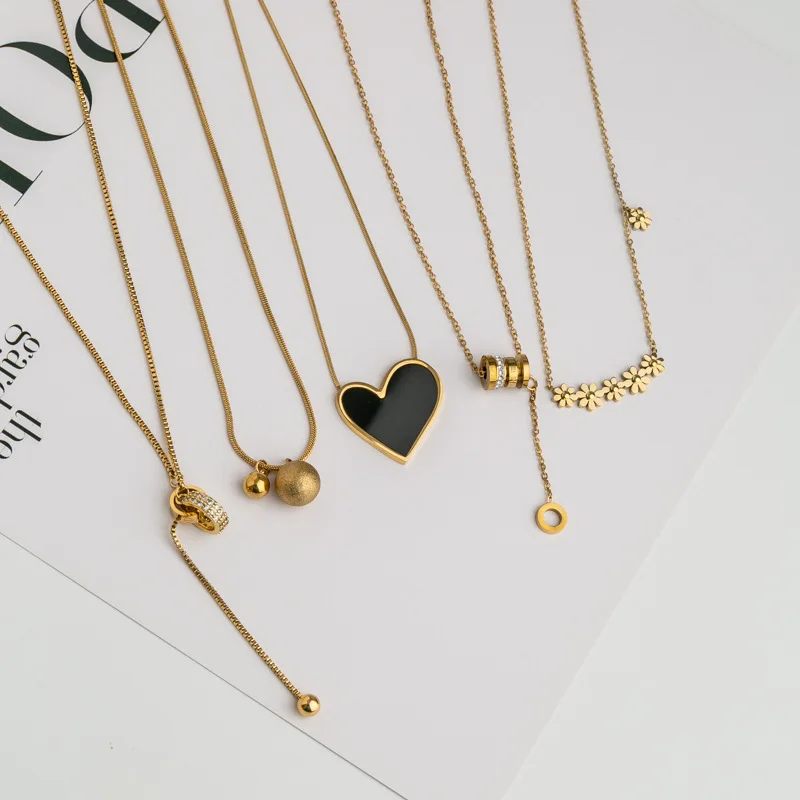 Fashion 37 Model High Quality Women Necklace No Tarnish No Fade Heart Pendant Necklace Stainless Steel
