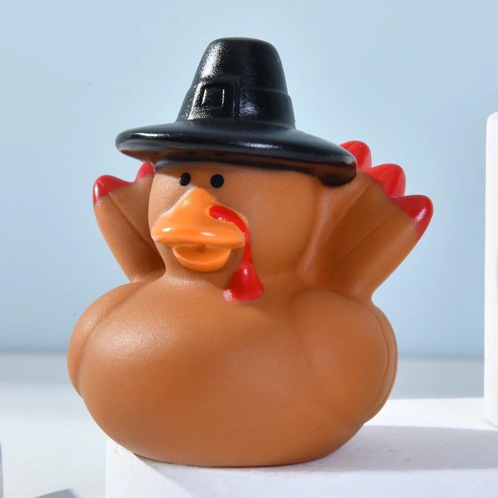 Wholesale Eco Friendly Squeeze Bathing Toy Pvc Mini Ducks Toys Baby Bath Small Duck Toy