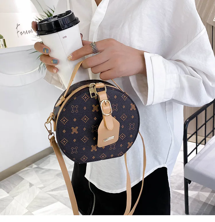 women bag -d.jpg