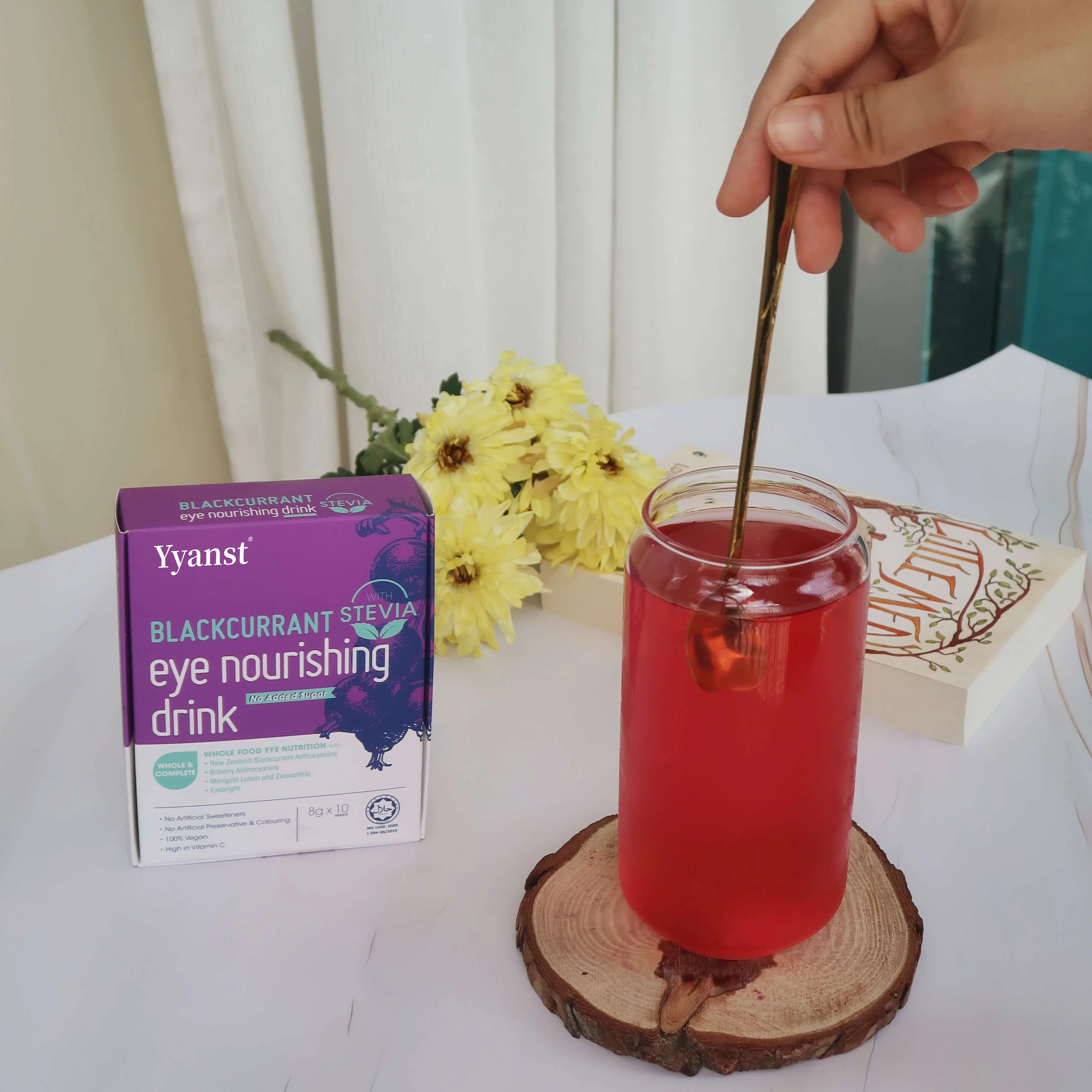 OEM/ODM Antioxidant Reduce Eye Fatigue Blackcurrant Oral Liquid Improve Eye Health Bilberry Lutein Eye Nourishing Drink
