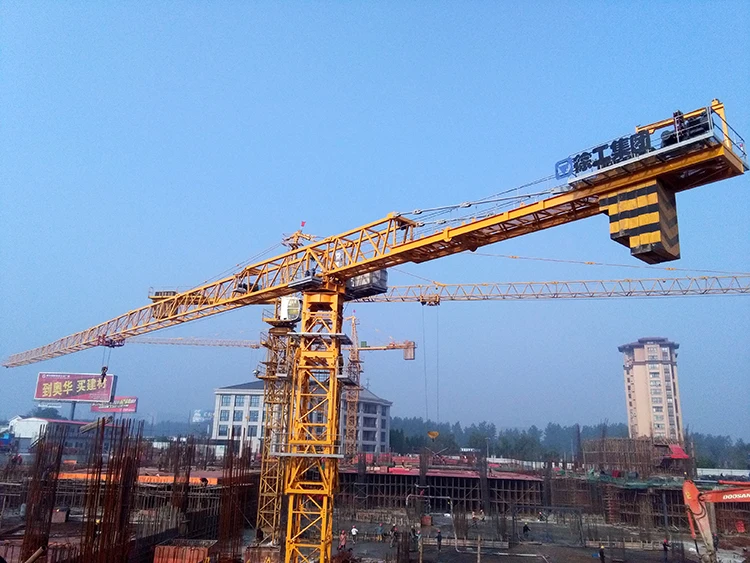 XCMG brand XGT7026-12S1 construction China 12 tons self erecting tower crane price