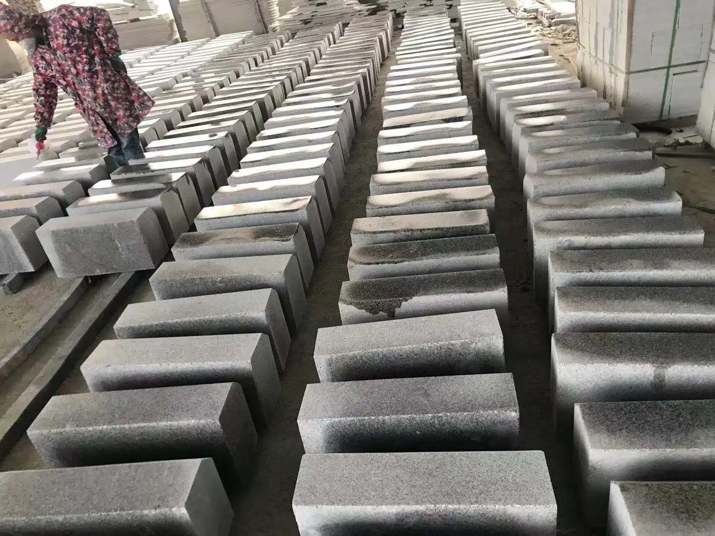 Macheng G603 серая и белая гранитная плитка строительный материал плита готовый блок разрезанный по размеру полосатый камень
