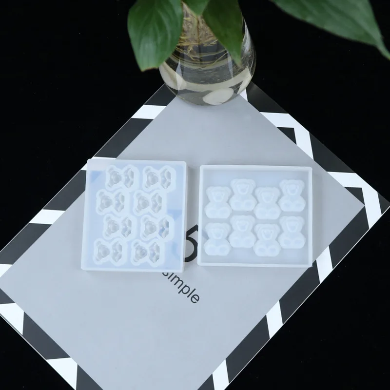 Hot Sale Crystal Clear Epoxy Resin Teddy Bear Mold Apoxy Resin Epoxy 8 Hole Cute Resin Molds