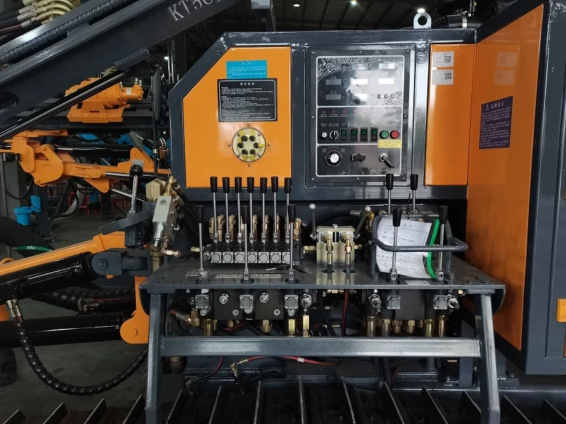 Factory Price Kaishan Brand KT5C Hydraulic Integrated Down The Hole Crawler Drill Rig 25m Depth For Borehole Rock Blasting