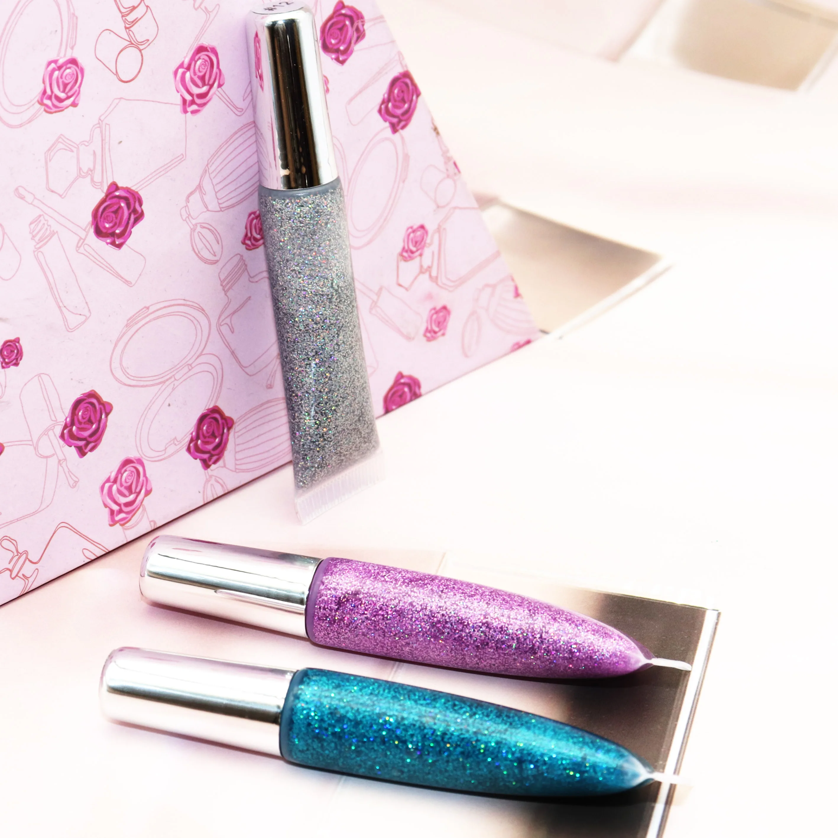 Own Vegan Wholesale Custom Lips Makeup Pigment Glitter Lip Plumping Gloss Base Flavored Lip Gloss