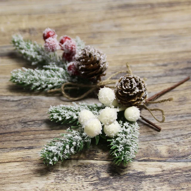Christmas Simulation Pine ruit Branches Snowflake Pine Needle  Berries Red Fruit Branches Festive Decoration Christmas