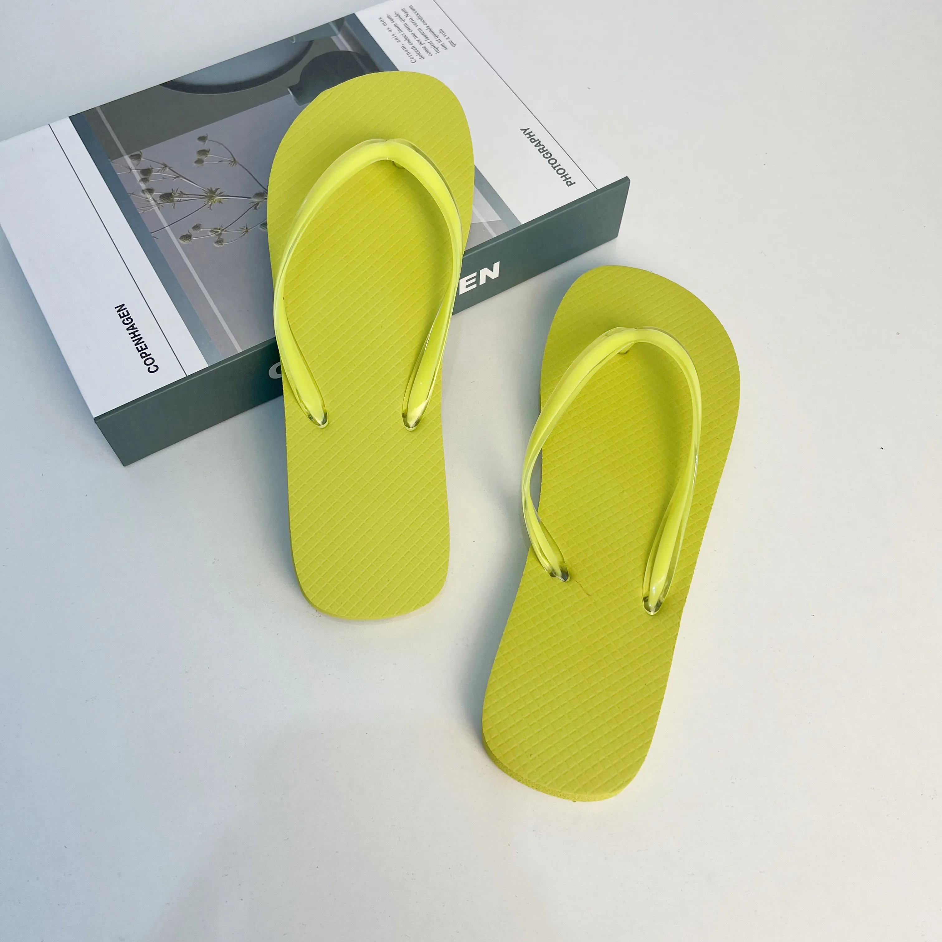 Printed logo Summer Ladies rubber beach Bathroom Shower slippers Flip-flops Wedding Cheap rubber slippers Hotel custom slippers