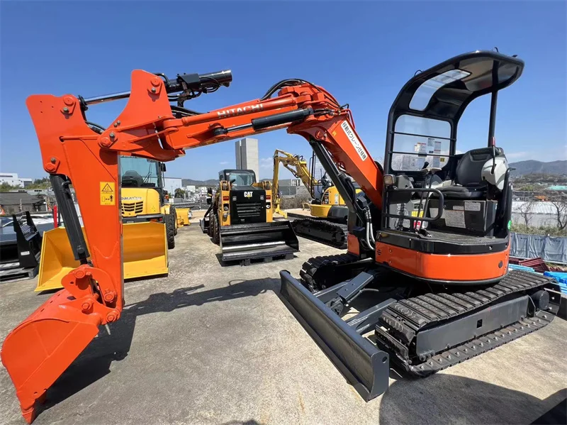Японский оригинальный подержанный экскаватор Hitachi ZX40UR Корабль из японского порта для продажи