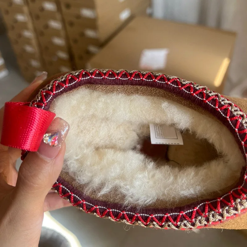 Wholesale Custom Logo Winter Wool Fake Sheepskin Slip-on Slipper Shoes with EVA Insole Platform Snow Short Boots Women Men
