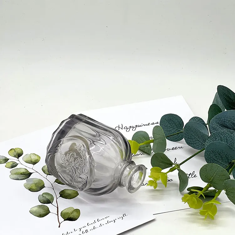 Factory produced 100ml gray thicken bottom aroma fragrance glass reed glass diffuser bottles luxury for daily use