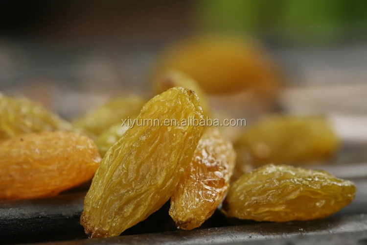 Chinese Natural Dried Green Raisins Bulk Sale Sun Dried Xinjiang Wholesale Dried Fruit Green Raisins