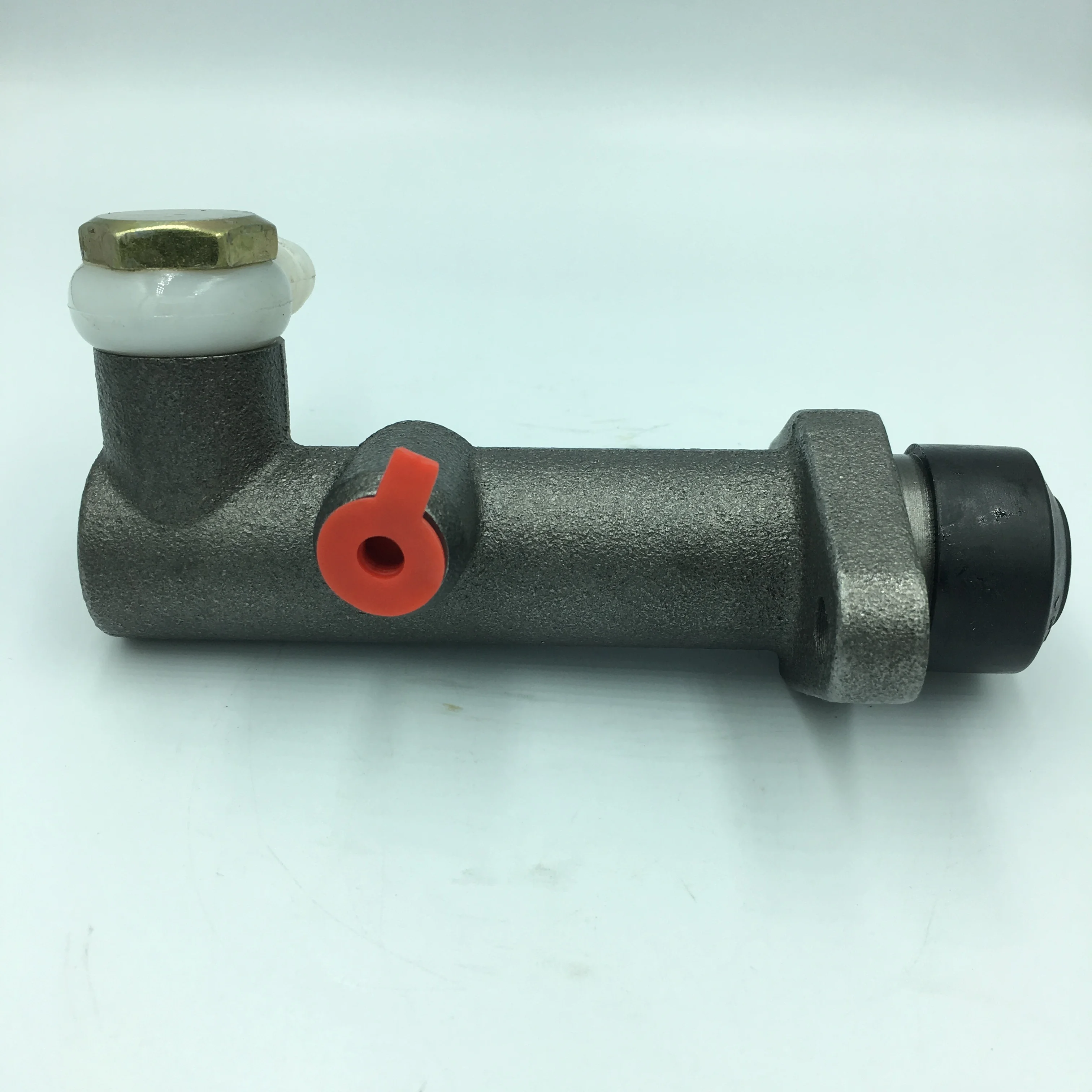 Manufacturers sell high quality automotive clutch master pumps or clutch cylinders or clutch masters for King Kong