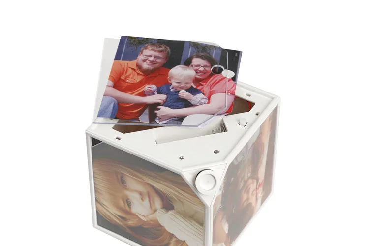 
Hot Sells Magic Cube AA Battery Rotating Frame Plastic Photo Frame 