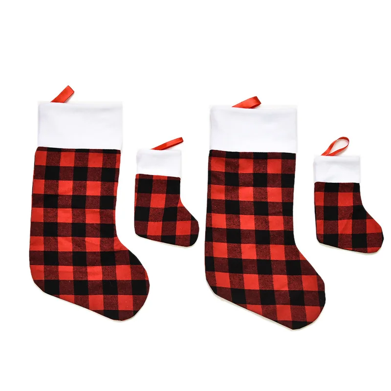 Wholesale Christmas Plaid Stockings Family Xmas Tree Decoration Fireplace Hanging Stocking Santa Sock Candy Gift Bag Party Decor