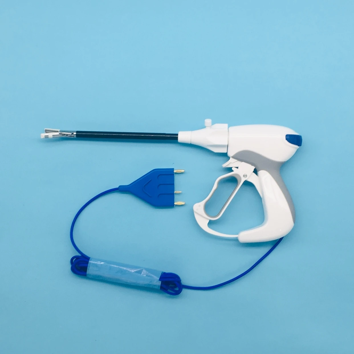 Reusable surgical instrument for vessel sealing