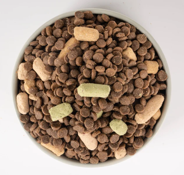 Professional Pet Food Supplier High Quality OEM Cat Food Packaging Wholesale Healthy Bulk Freeze Dried Pet Food