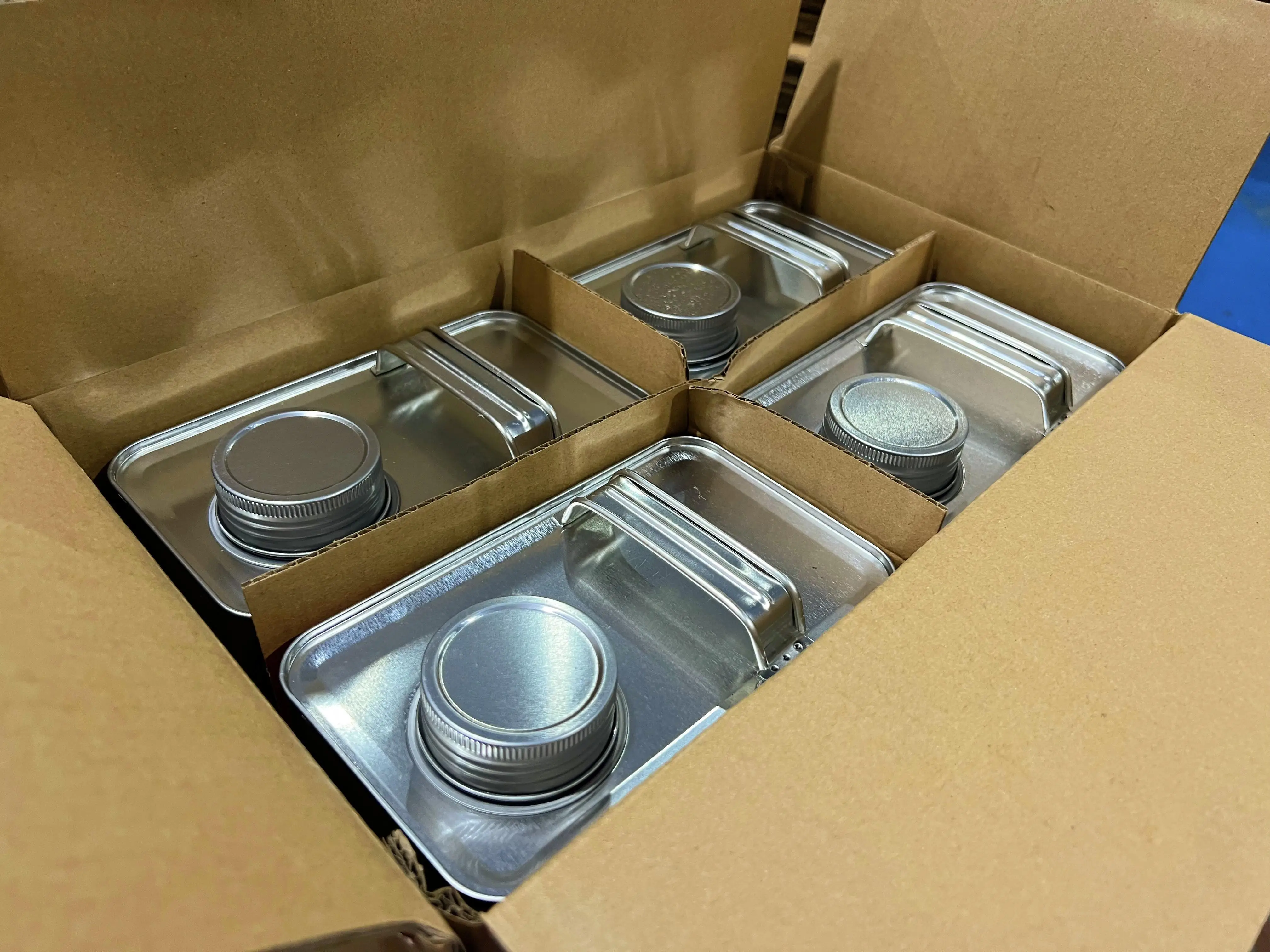 engine oil 10W40 for car  SL motor oil wholesale Lubricants mineral synthetic chain lube 4L 5w30 5w40 diesel 15w40